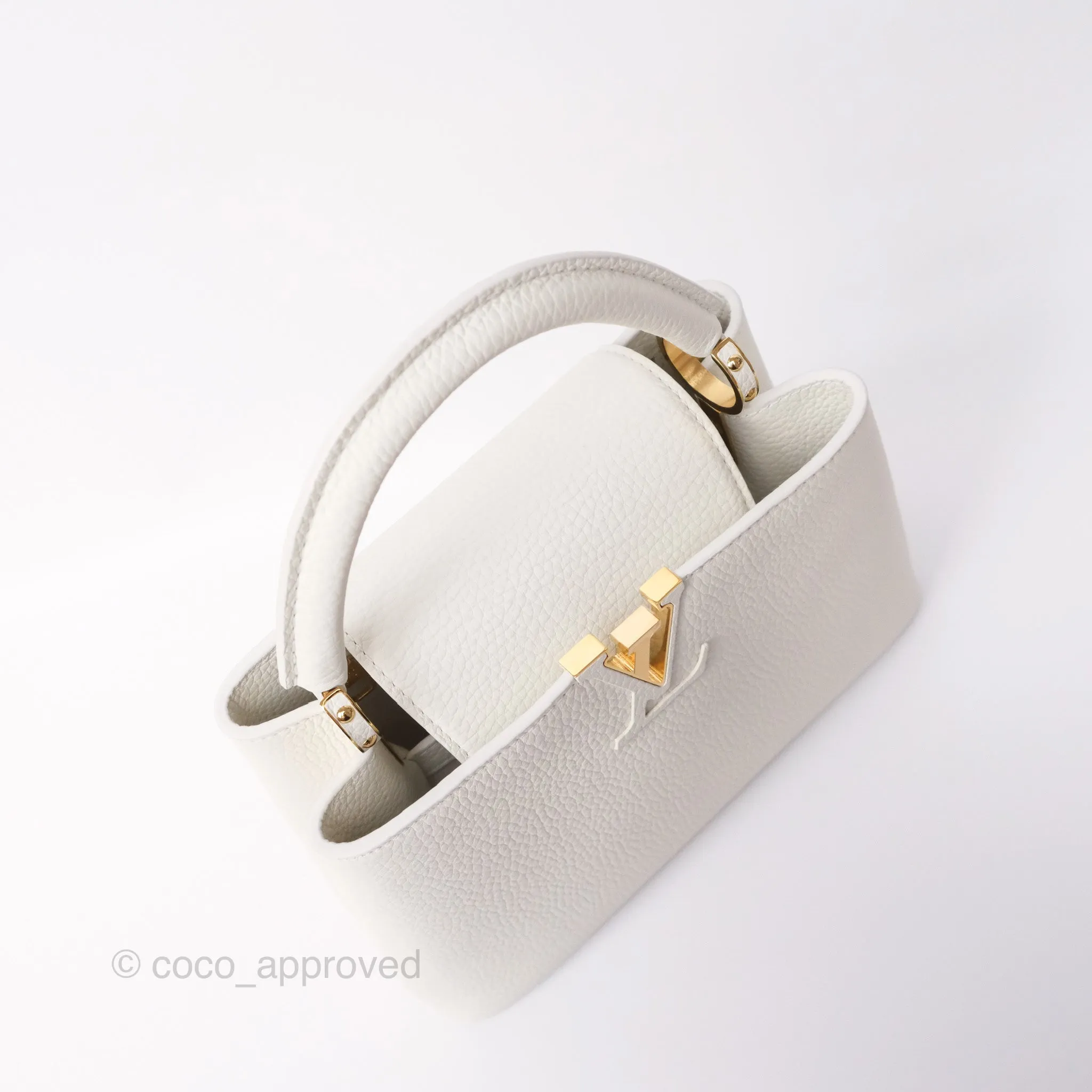 Louis Vuitton Taurillon Capucines BB Snow