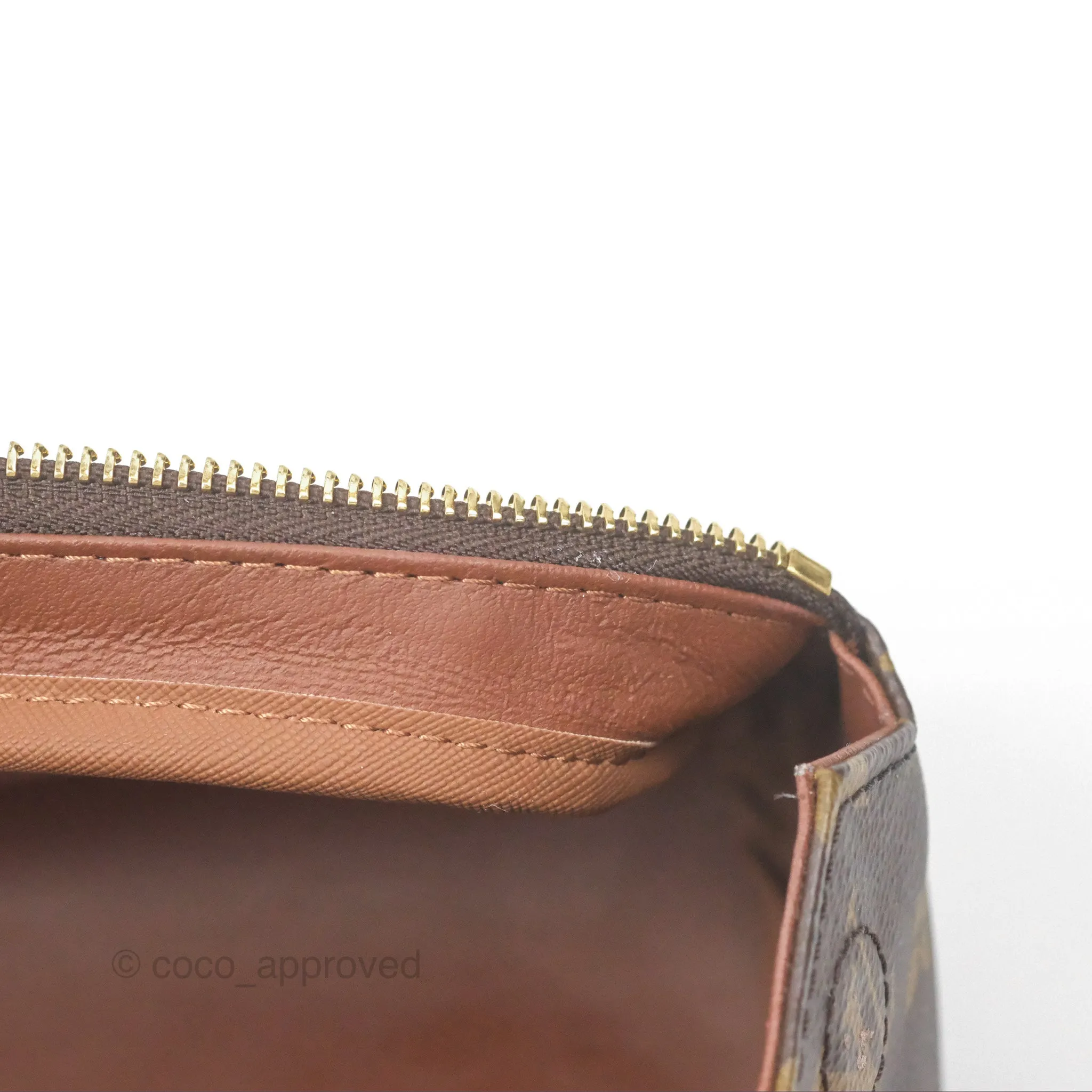 Louis Vuitton Toilet Dopp Pouch Monogram Canvas