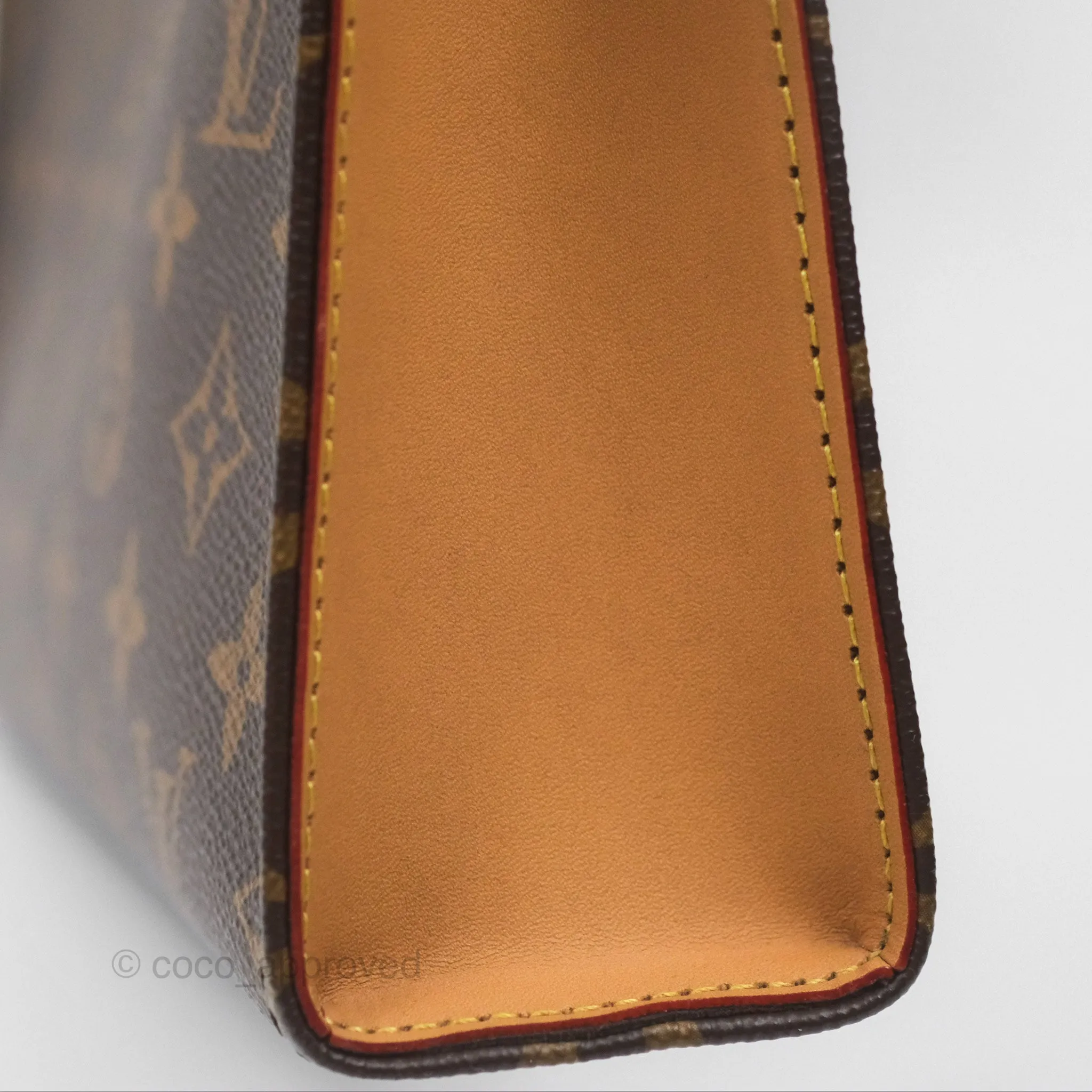 Louis Vuitton Toiletry Pouch 26 On Chain Monogram Canvas