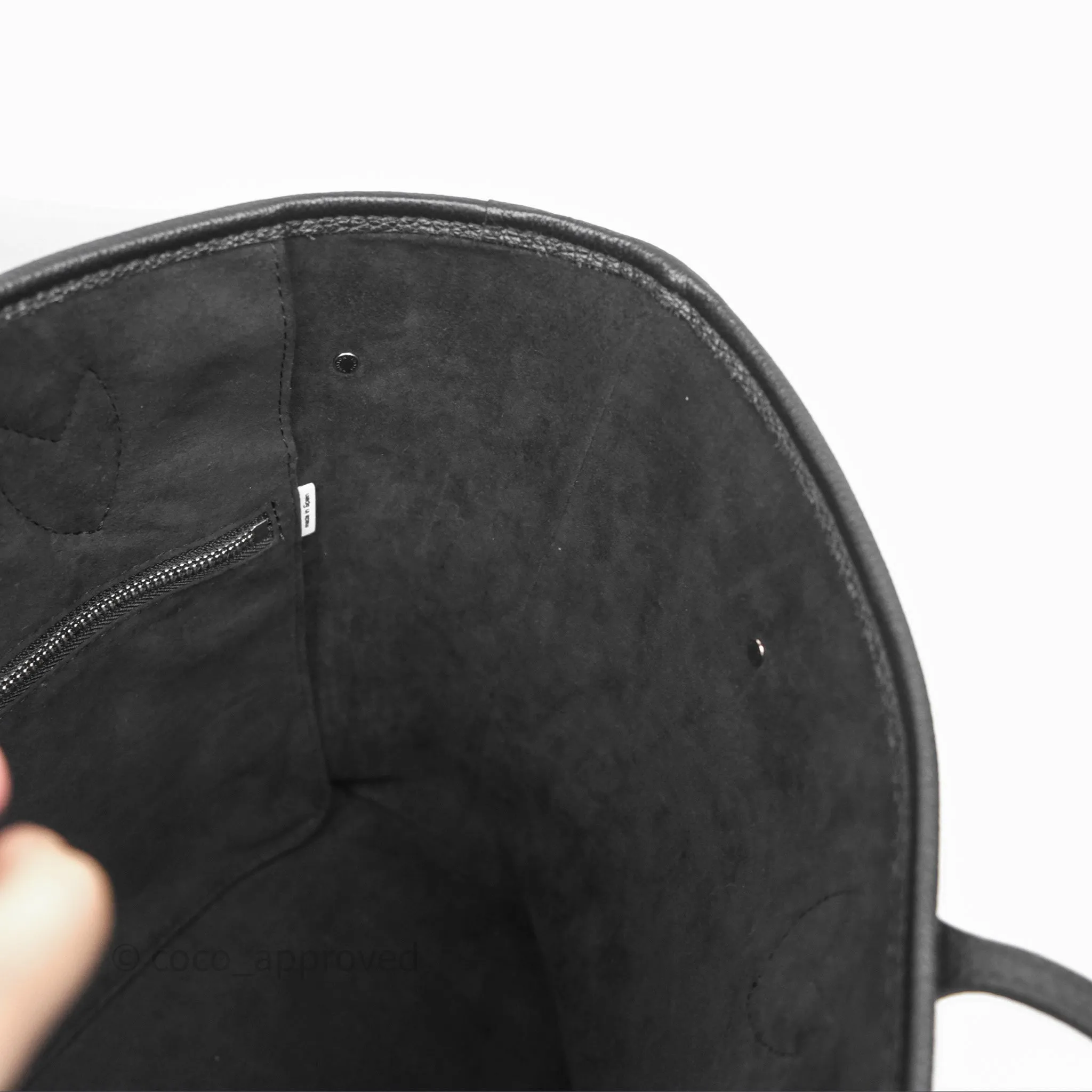 Louis Vuitton x Yayoi Kusama Neverfull MM Black/White
