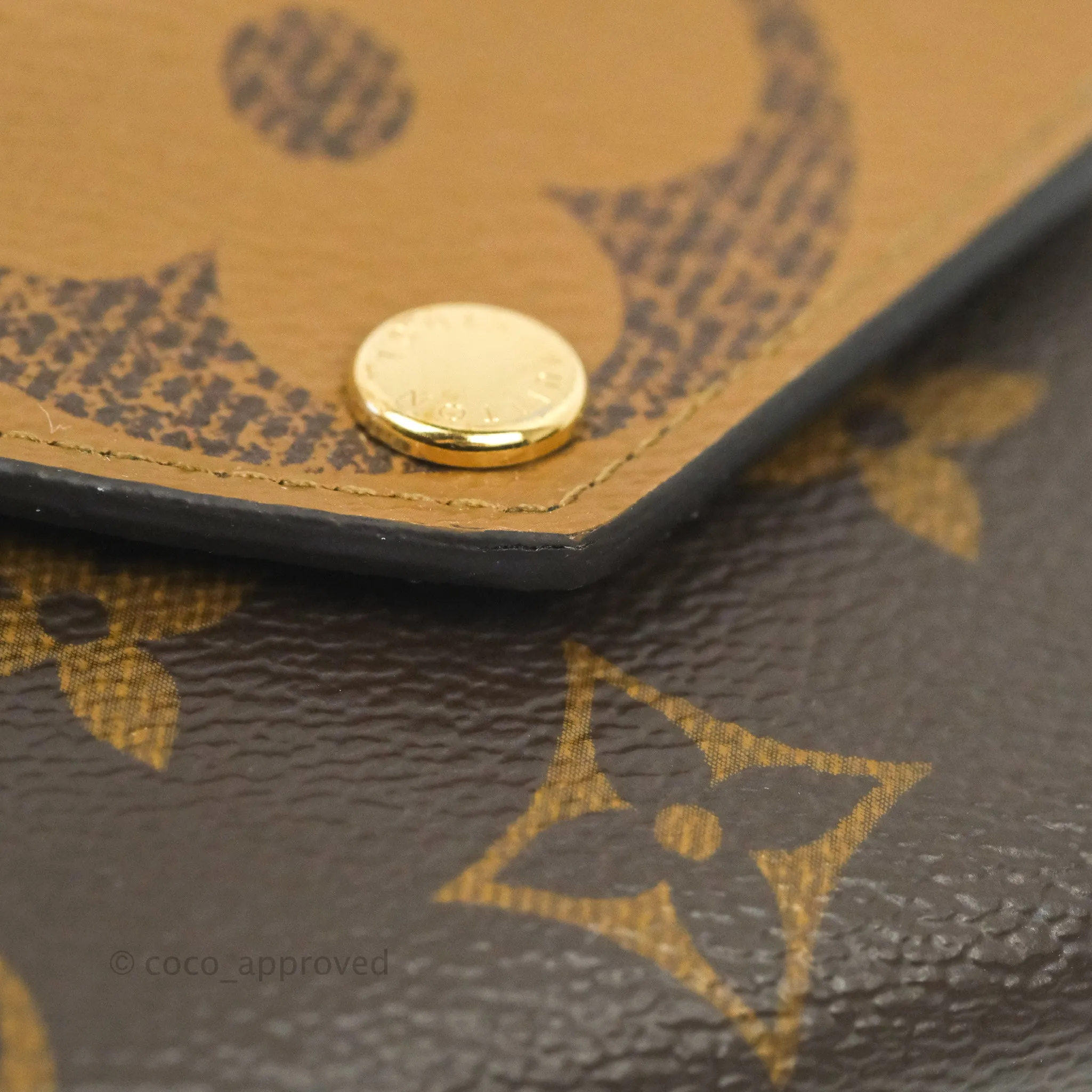 Louis Vuitton Zo Wallet Monogram Canvas