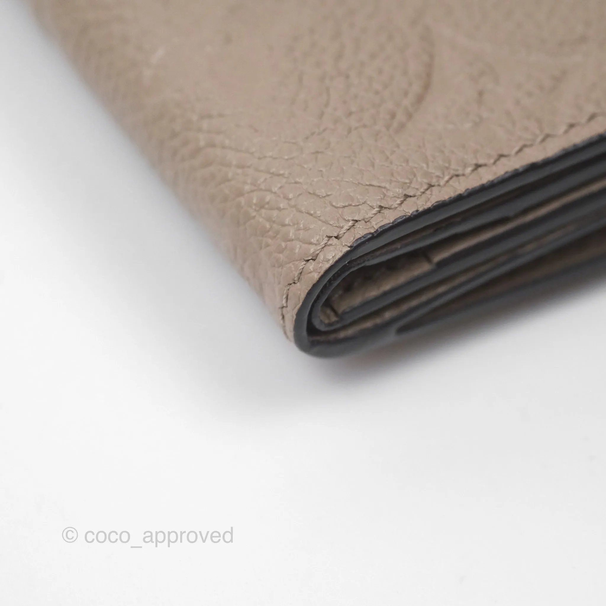 Louis Vuitton Zo Wallet Monogram Empreinte Leather Turtledove
