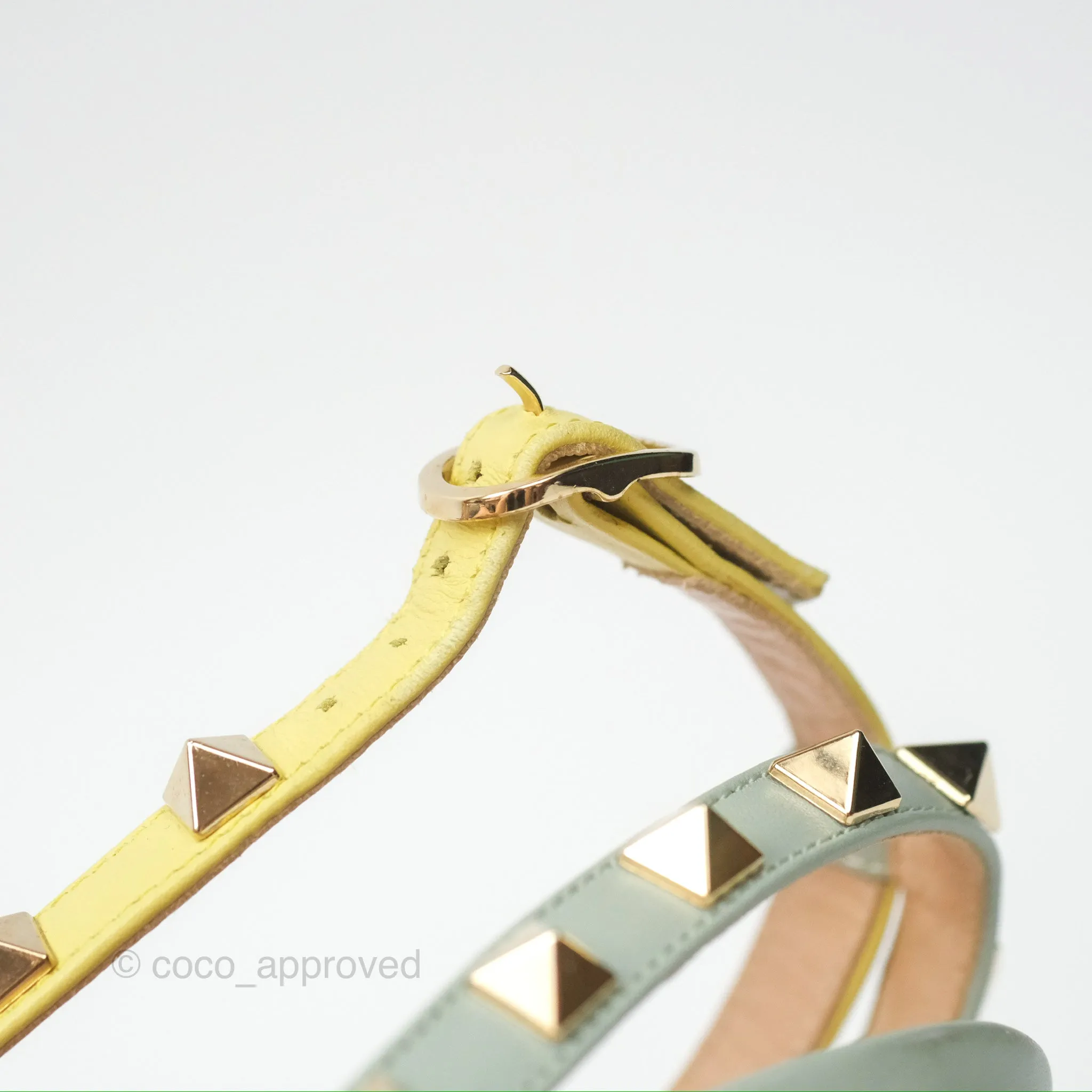 Valentino Garavani Rockstud Leather Slingback Pumps in Watercolor Size 39