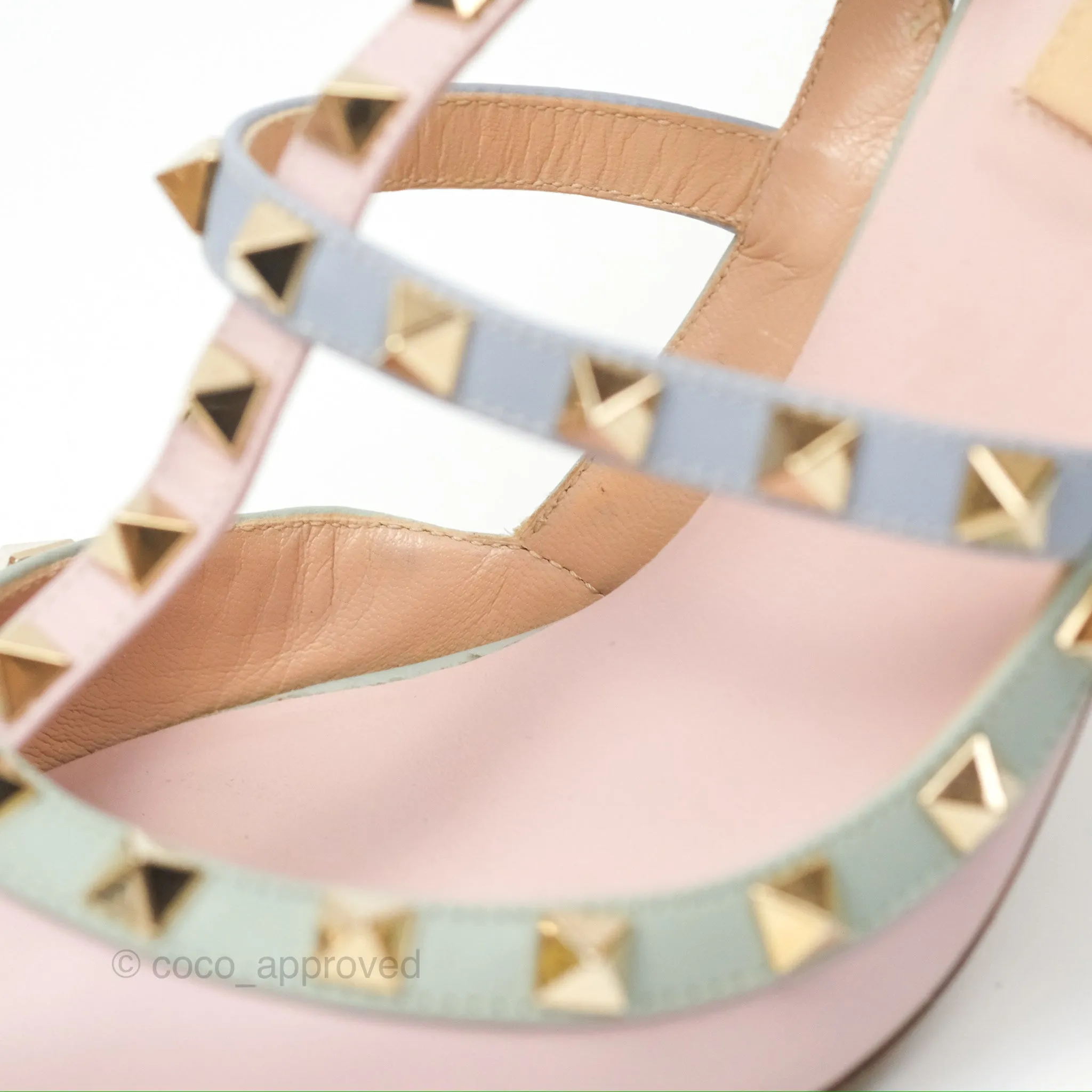 Valentino Garavani Rockstud Leather Slingback Pumps in Watercolor Size 39