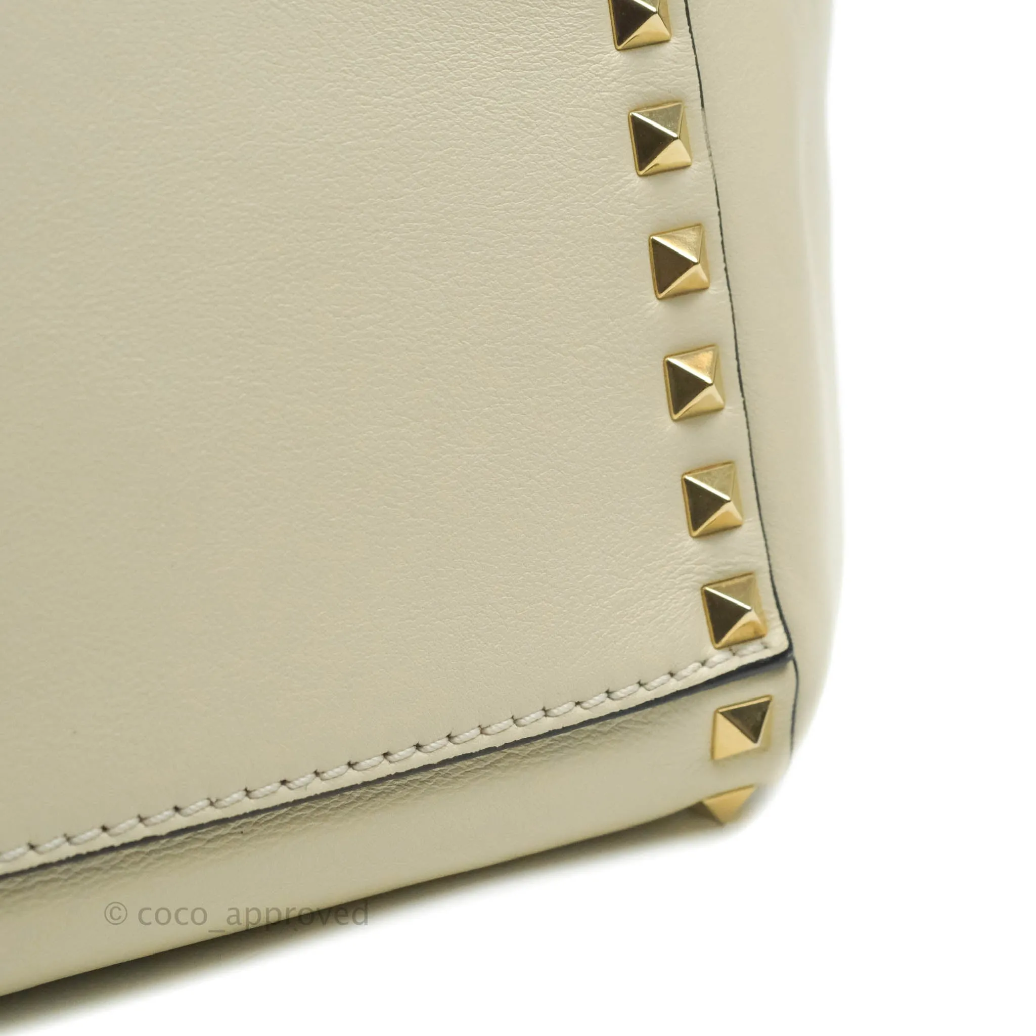 Valentino Garavani Rockstud Mini Trapeze Shoulder Bag White Calfskin Gold Hardware