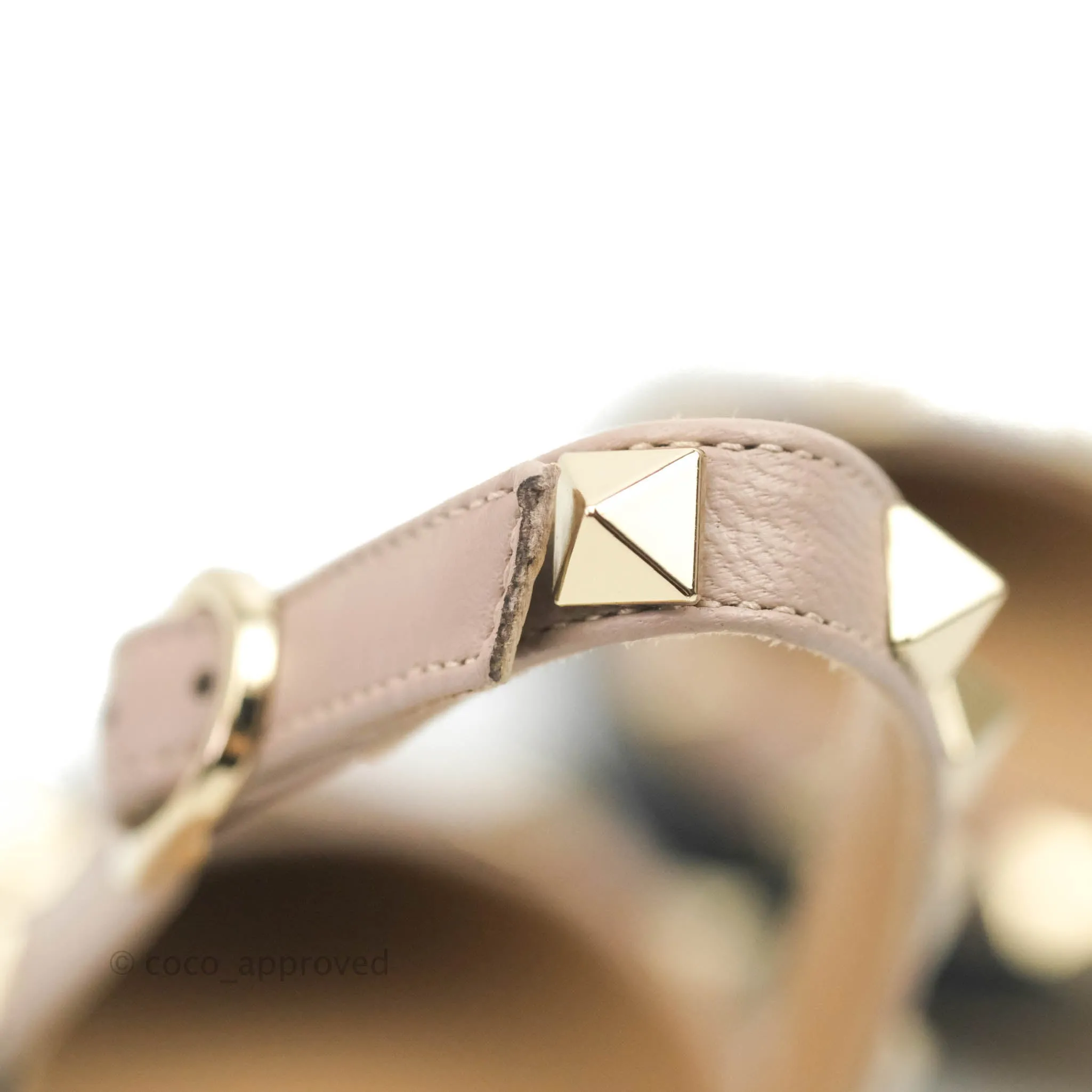 Valentino Garavani Rockstud Pumps Black Beige Size 36.5