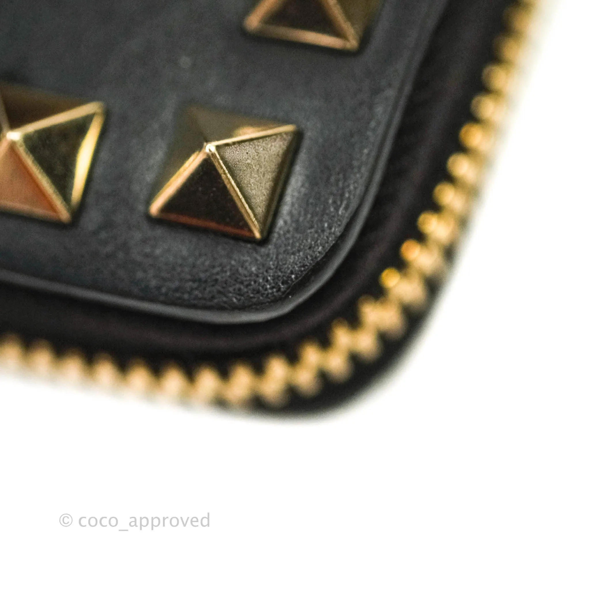 Valentino Garavani Rockstud Wallet Black Gold Hardware
