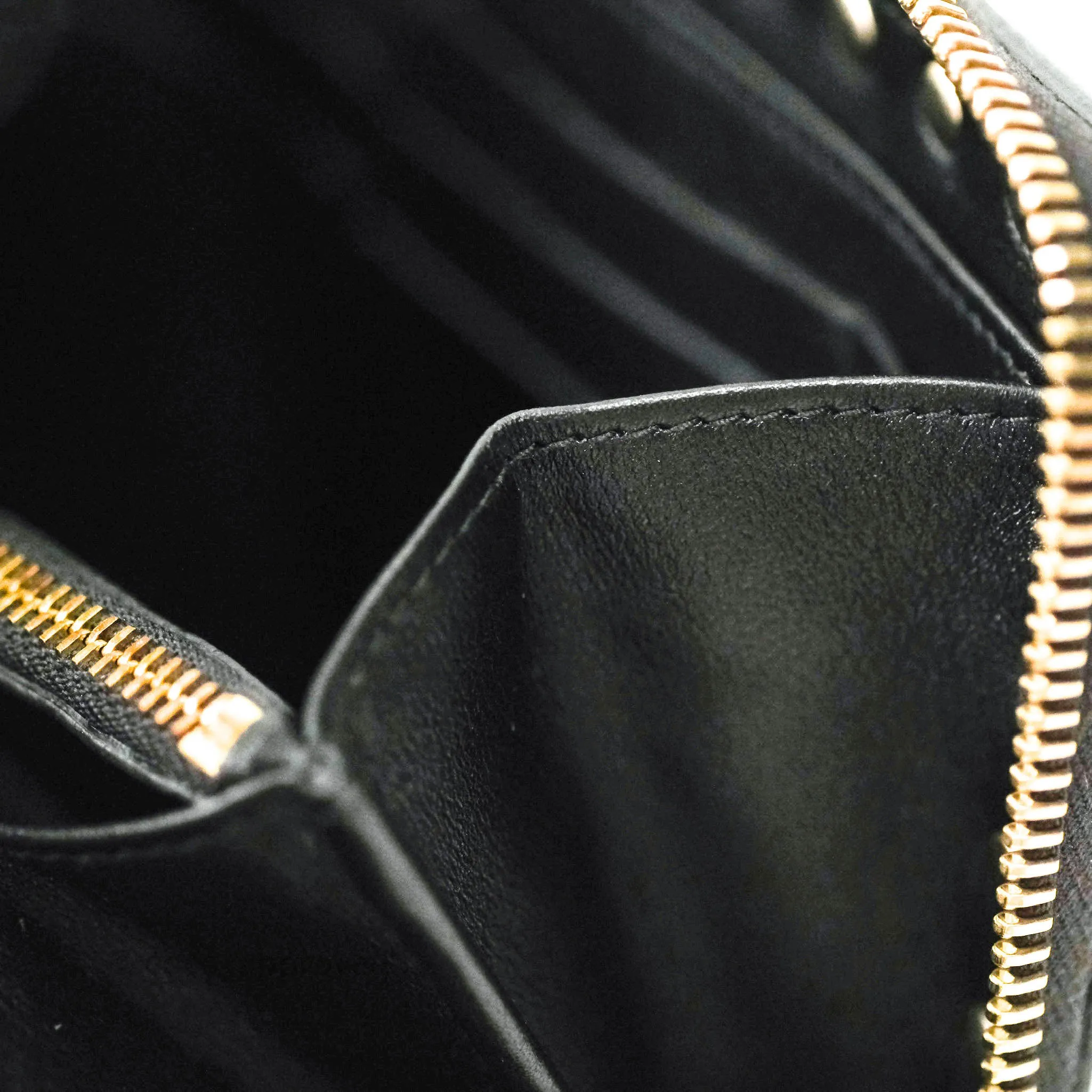 Valentino Garavani Rockstud Wallet Black Gold Hardware