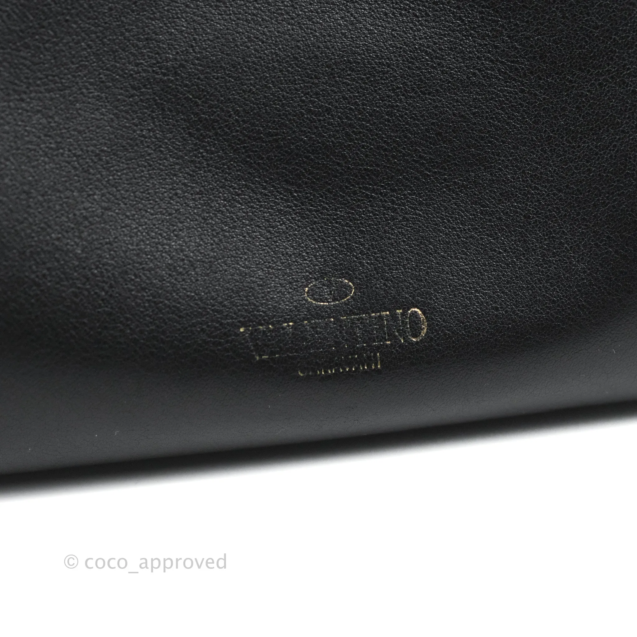 Valentino Garavani Small Rockstud Bag Black Calfskin