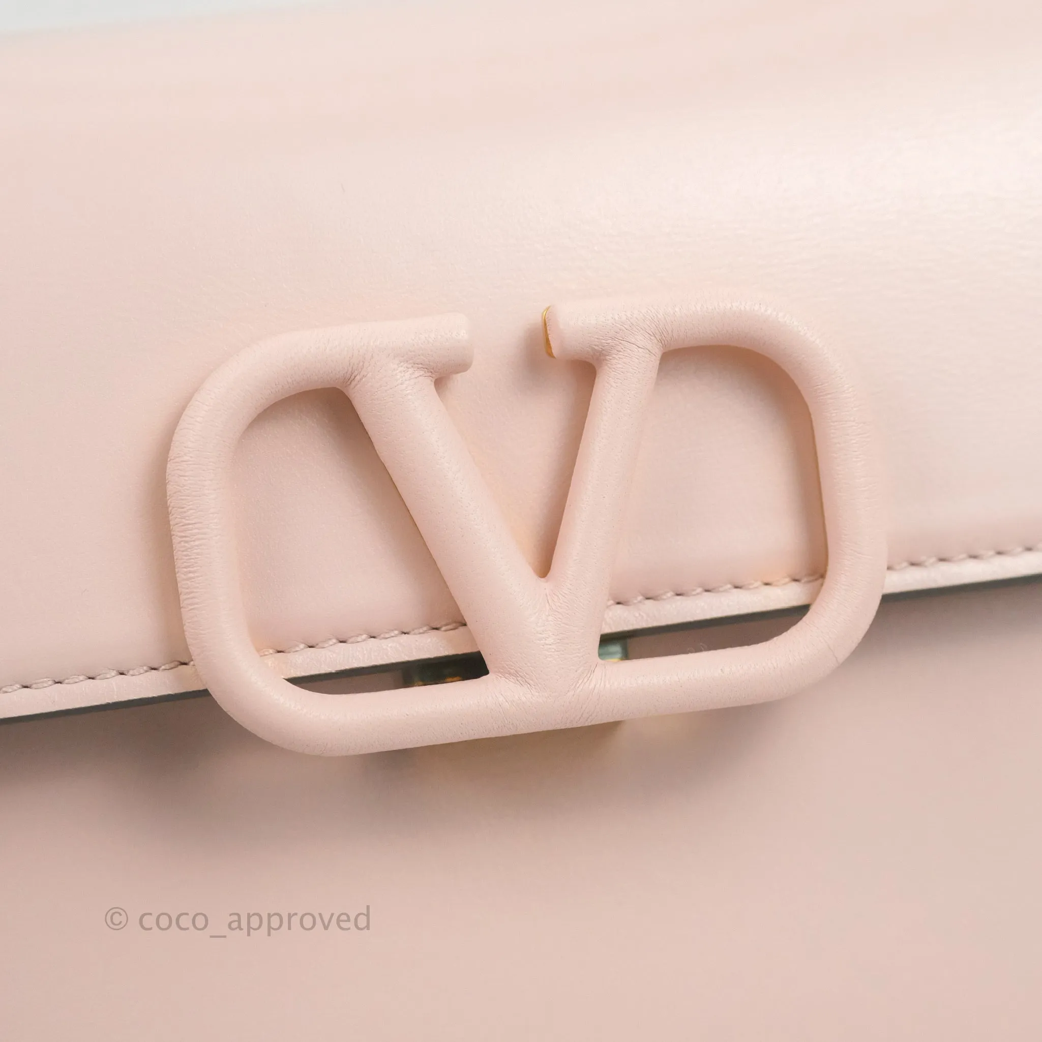 Valentino Garavani Small Vsling Grainy Calfskin Bag Light Pink Aged Gold Hardware