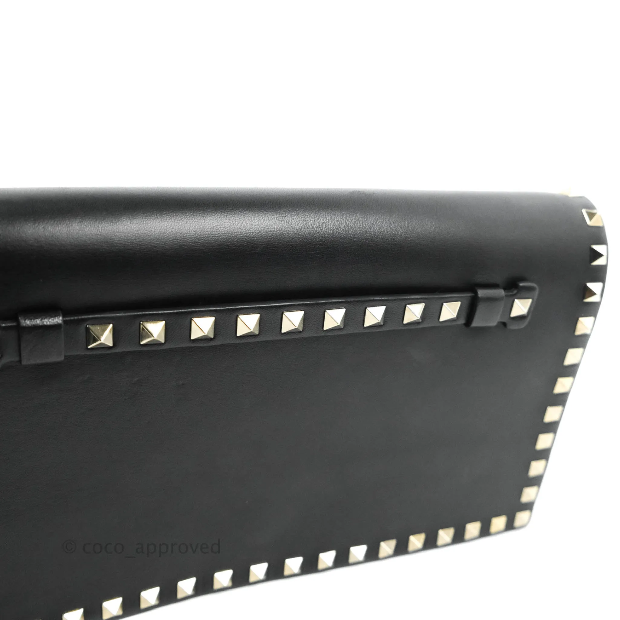 Valentino Nappa Rockstud Wristlet Clutch Black