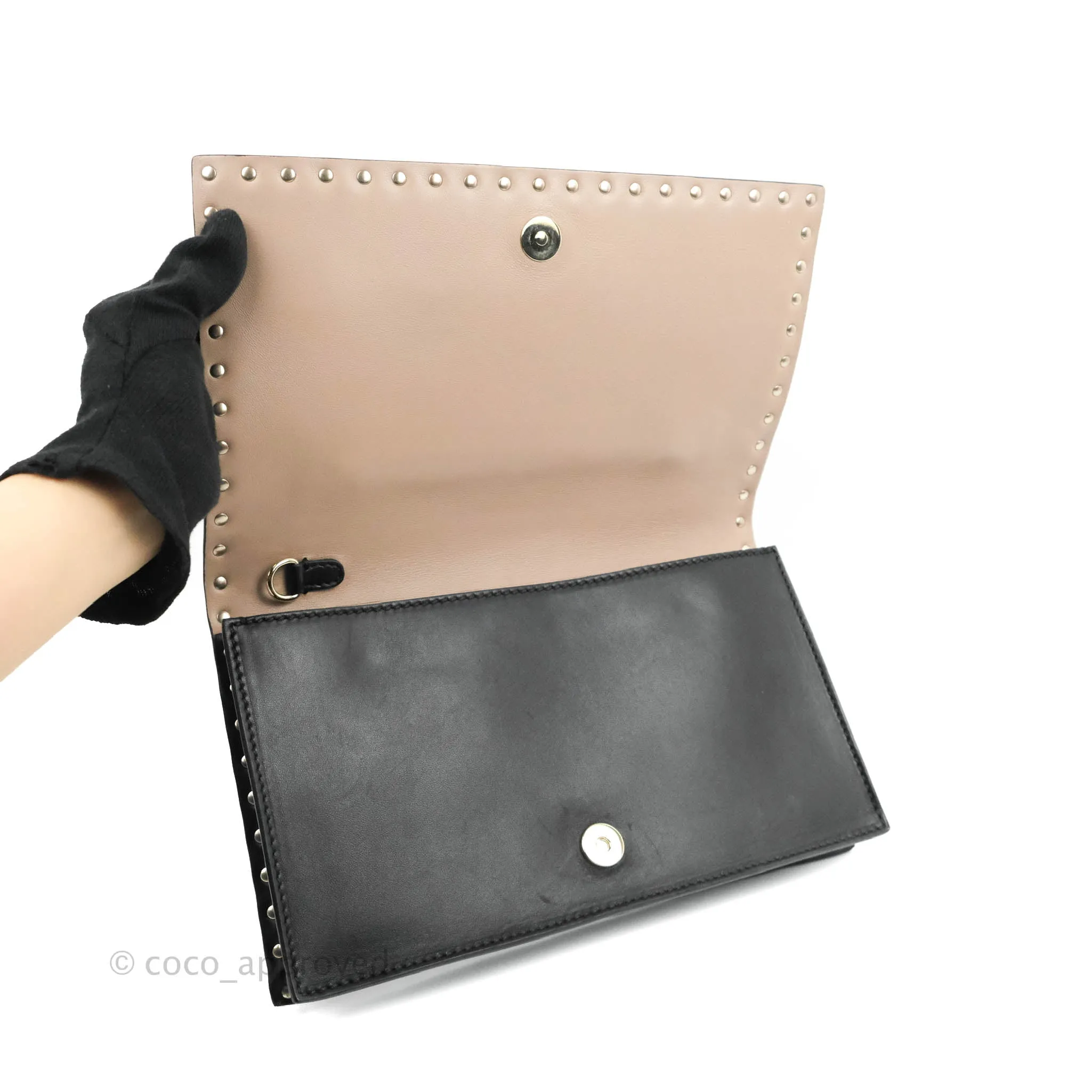 Valentino Nappa Rockstud Wristlet Clutch Black