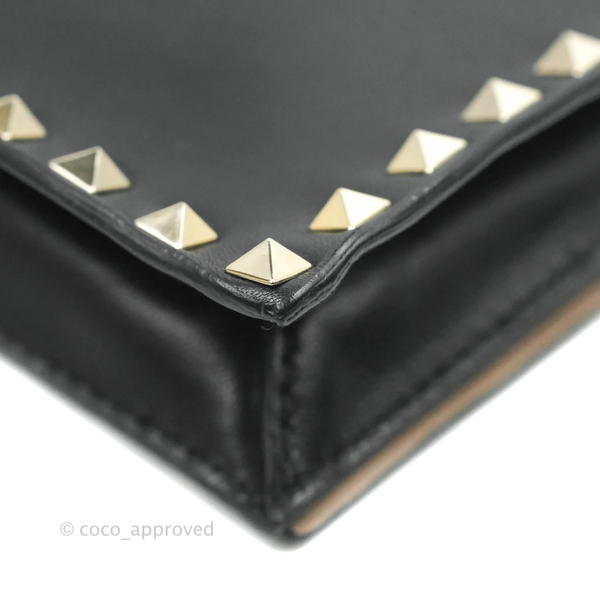 Valentino Nappa Rockstud Wristlet Clutch Black