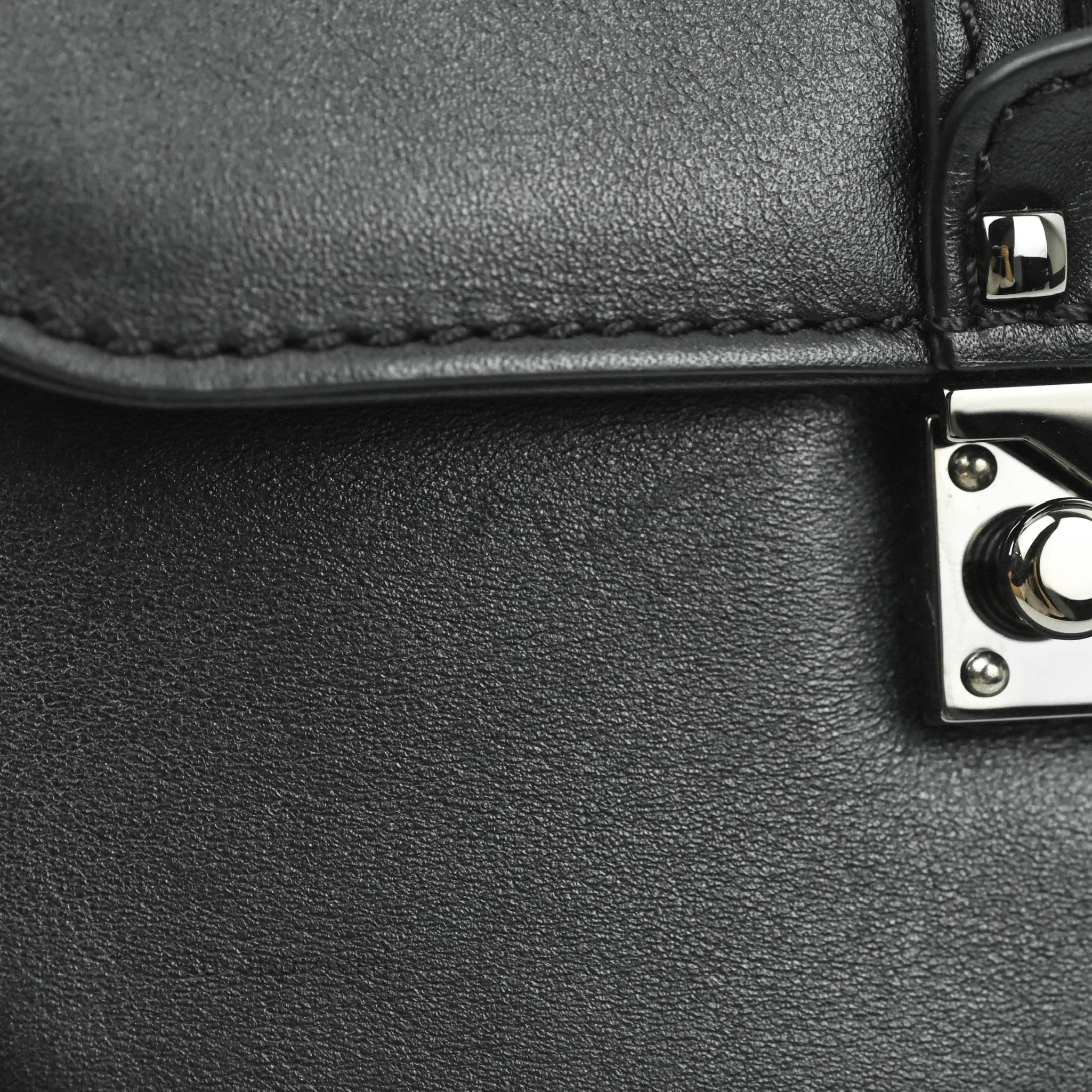 Valentino Vitello Small Glam Lock Rockstud Flap So Black