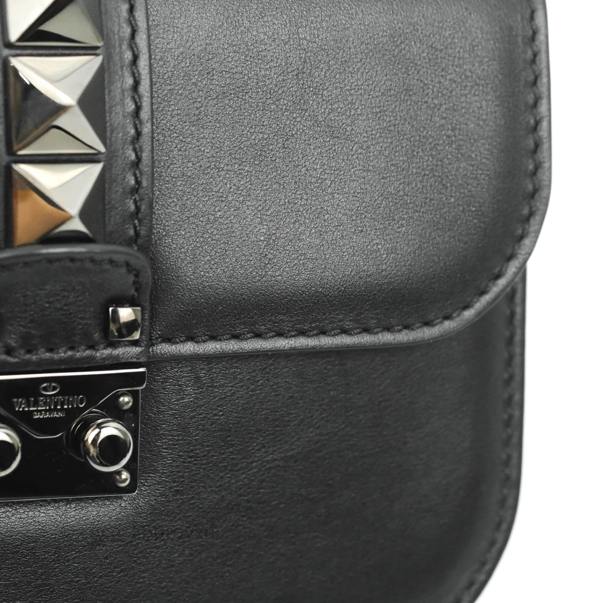 Valentino Vitello Small Glam Lock Rockstud Flap So Black